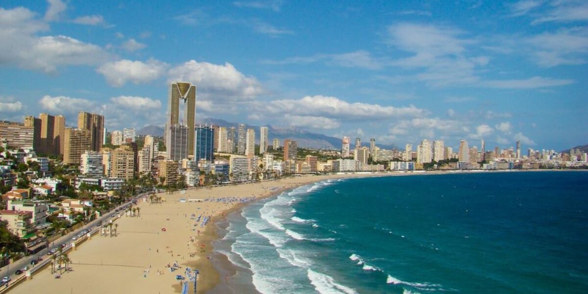 Costa Blanca: Na skok do Alicante a hurá do Benidormu! Co jinde v létě nenajdete? – díl II.